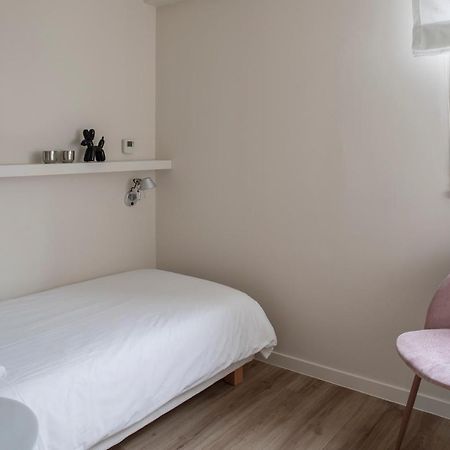Les Suites De Catherine, La Si Calme Nancy Exteriör bild