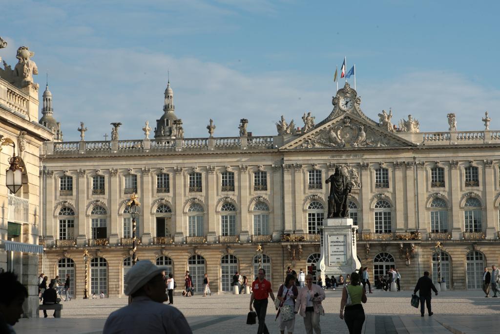 Les Suites De Catherine, La Si Calme Nancy Exteriör bild